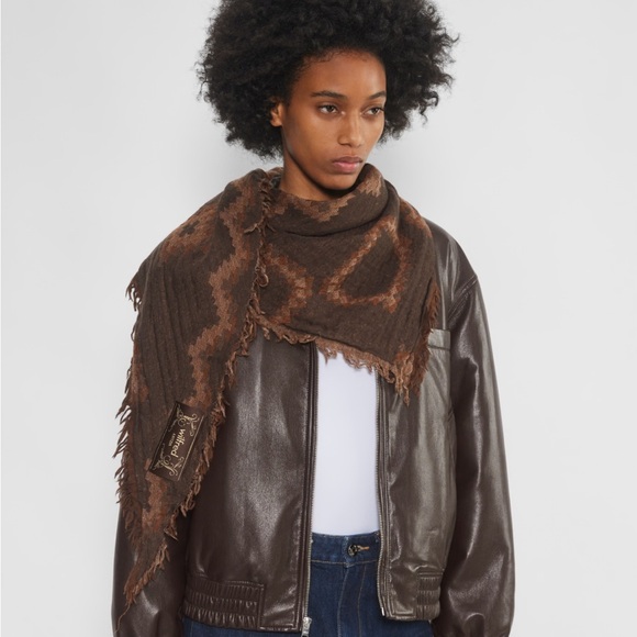 Aritzia Wilfred Patterned 100% Wool Triangle Scarf - Picture 2 of 3